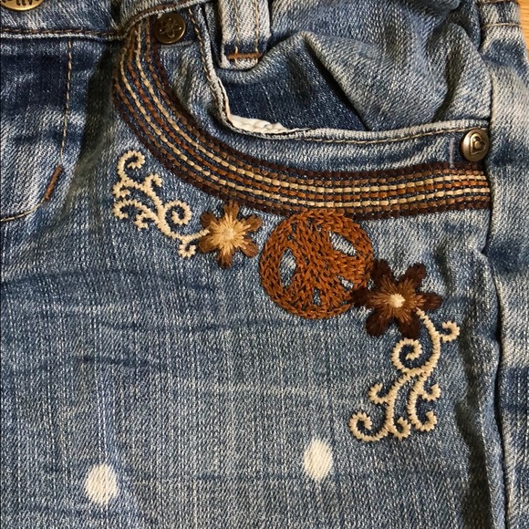 MUDD | Denim Bermuda Boho Shorts - Picture 3 of 4